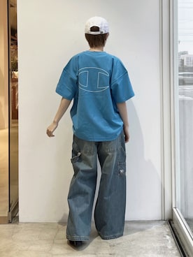 「Champion（チャンピオン）のアイテム」を使った、Emiruさん（レディース・165cm）の春コーディネート