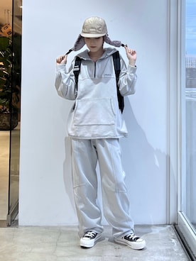 「アイテム（バックパック/リュック）」を使った、Emiruさん（レディース・165cm）の秋コーディネート