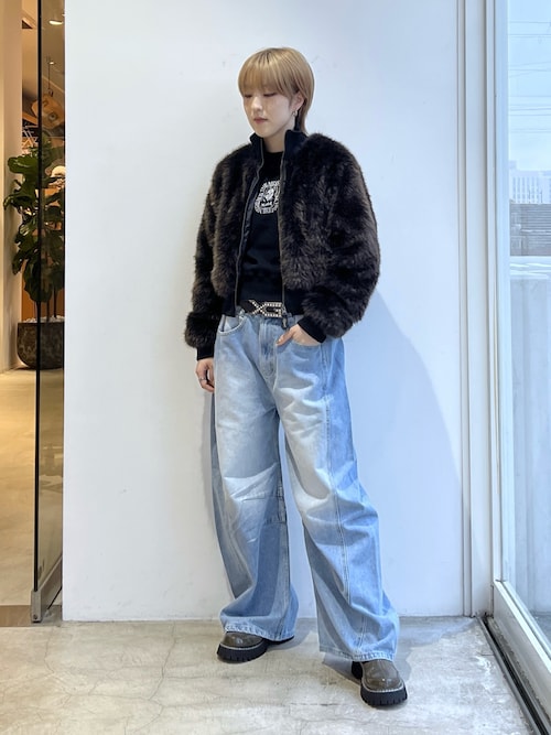 WIDE BAGGY DENIM PANTS