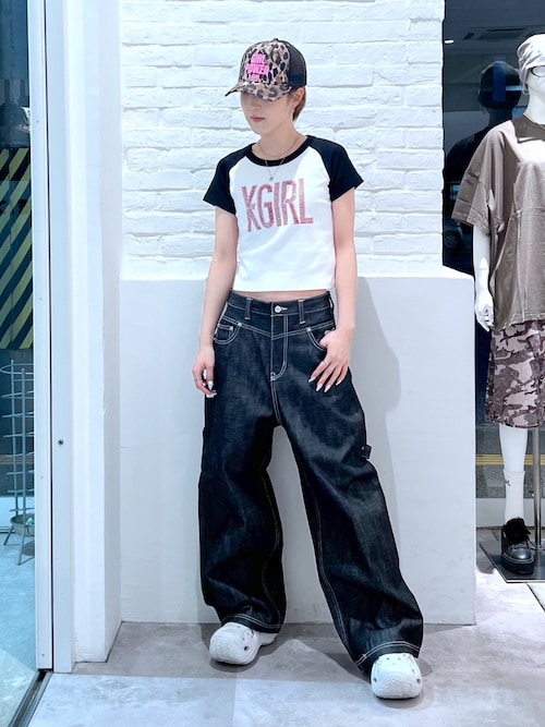 RHINESTONE VERTICAL LOGO RAGLAN S/S BABY TEE（Tシャツ/カットソー