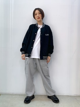 「XLARGE（エクストララージ）のアイテム（スタジャン）」を使った、小島えみるさん（レディース・165cm）の秋コーディネート