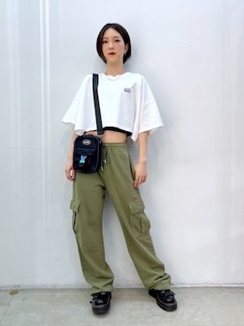 「スウェットワンピース」｜「アイテム（Tシャツ/カットソー）」を使った、Emiruさん（レディース・165cm）の夏コーディネート
