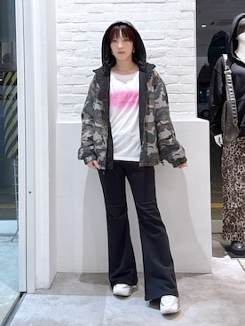 「X-girl（エックスガール）のFACE EMBROIDERED PATCH REVERSIBLE JACKET（その他アウター、ブラック系）」を使った、Emiruさん（レディース・165cm）の秋コーディネート