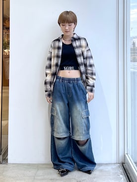 「X-girl（エックスガール）のFADED 2WAY WIDE LEG DENIM CARGO PANTS（デニムパンツ、ブルー系）」を使った、Emiruさん（レディース・165cm）の春コーディネート