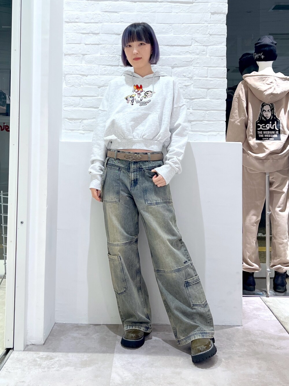 Emiru(XLARGE/X-girl新潟（X-girl）)｜X-girlのデニムパンツを使った 
