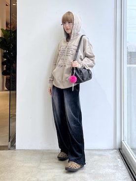 「アイテム（財布/小物）」を使った、Emiruさん（レディース・165cm）の秋コーディネート