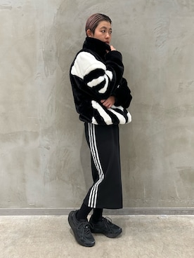 「adidas（アディダス）のアイテム（スカート）」を使った、AIさん（レディース・160cm）の冬コーディネート