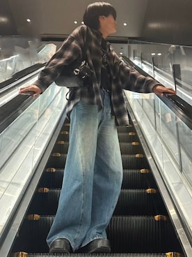 「Chikashitsu +（チカシツプラス）のアイテム」を使った、natsukiさん（メンズ・177cm）の秋コーディネート