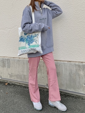 「emesuelee（エメスーリー）のアイテム」を使った、Katieさん（レディース・155cm）の秋コーディネート