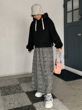 「Topologie」｜「アイテム（帽子）」を使った、Katieさん（レディース・155cm）の夏コーディネート