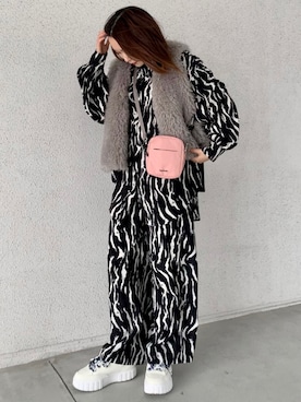「Happy John（ハッピージョン）のアイテム」を使った、Katieさん（レディース・155cm）の冬コーディネート