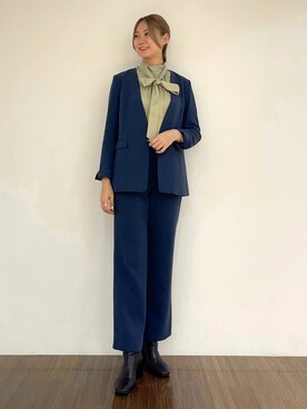 「アイテム（スーツジャケット、グレー系）」を使った、yazuさん（レディース・165cm）の秋コーディネート