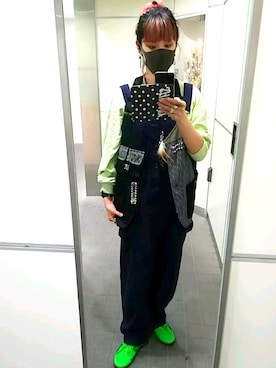 「チャイハネ（チャイハネ）のアイテム（サロペット/オーバーオール）」を使った、稲妻アスリートさん（レディース・165cm）の秋コーディネート