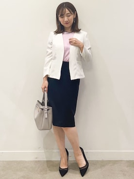 「お仕事スタイル」｜「アイテム（ノーカラージャケット）」を使った、COUP DE CHANCE（STAFF)さん（レディース・156cm）の夏コーディネート