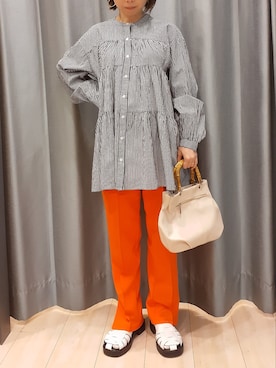 「アイテム（パンツ、オレンジ系）」を使った、miuracoさん（レディース・151cm）の春コーディネート