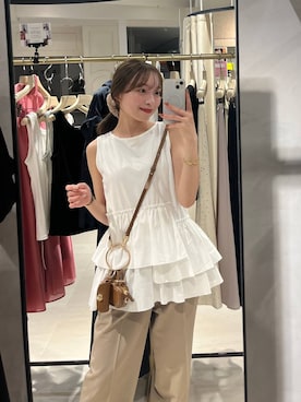 「アイテム（スラックス）」を使った、andemiu_miyuさん（レディース・155cm）の夏コーディネート