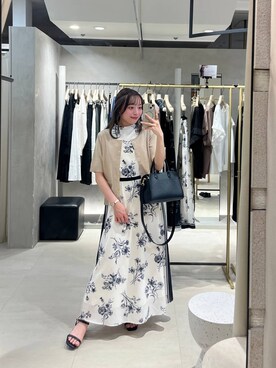 「Andemiu（アンデミュウ）のスクエアキンチャクバッグ656629（Tote、ブラック系）」を使った、andemiu_miyuさん（レディース・155cm）の春コーディネート