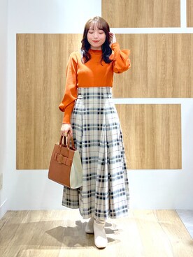 「袖ボリューム」｜「アイテム（その他）」を使った、andemiu_miyuさん（レディース・155cm）の秋コーディネート