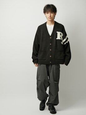 「re_k by JUNRED（レクバイジュンレッド）のアイテム（カーゴパンツ）」を使った、Junyaさん（メンズ・175cm）の夏コーディネート