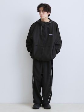 「GERRY（ジェリー）のアイテム（マウンテンパーカー）」を使った、Junyaさん（メンズ・175cm）の冬コーディネート