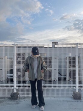 「ママファッション」｜「アイテム（MA-1）」を使った、lllmoiyさん（レディース・161cm）の秋コーディネート