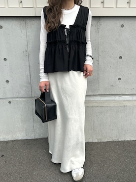 「GeeRA（ジーラ）のアイテム」を使った、lllmoiyさん（レディース・161cm）の春コーディネート