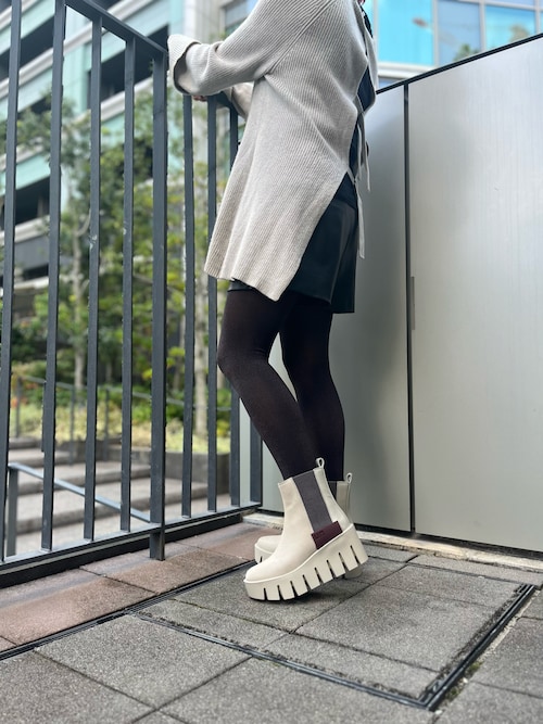 極美品ユナイテッドヌード Grip Chelsea Lo Ⅱ サイドゴア 37 UNITED NUDE（ユナイテッドヌード）の「Grip Chelsea Lo Ⅱ