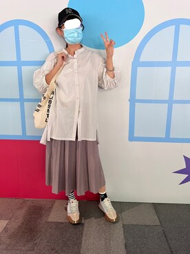 「GLOBAL WORK（グローバルワーク）のアイテム（シャツ/ブラウス、ホワイト系）」を使った、🆂🆄🅼さん（レディース・160cm）の秋コーディネート