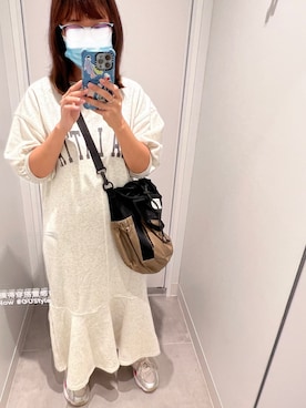 「FREDRIK PACKERS（フレドリックパッカーズ）の【別注】【WEB限定】＜FREDRIK PACKERS(フレドリックパッカーズ)＞ 巾着 2WAYバッグ（ショルダーバッグ、ブラウン系）」を使った、🆂🆄🅼さん（レディース・160cm）の秋コーディネート