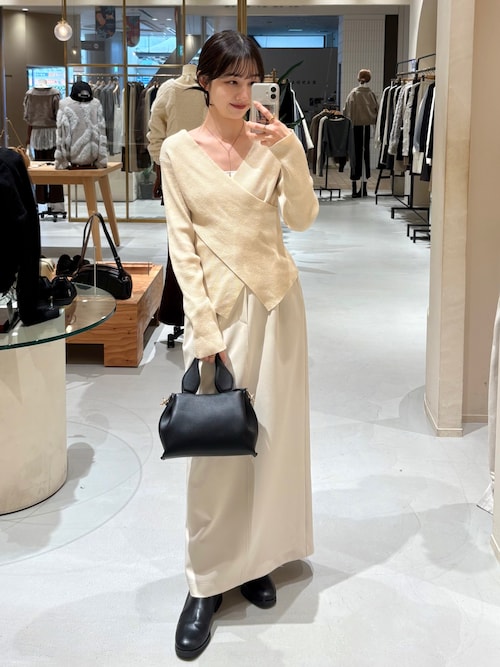 新色/ライトベージュ・グレー】クロスVネックニット（ニット/セーター