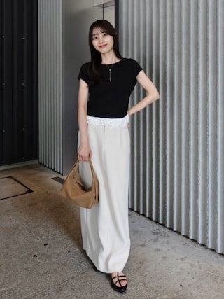 「CAPRICIEUX LE'MAGE(カプリシューレマージュ)の【前後2way】裾レースミニ袖T(Tシャツ/カットソー)」を使った、kon_lemageさん(レディース・158cm)の夏コーディネート