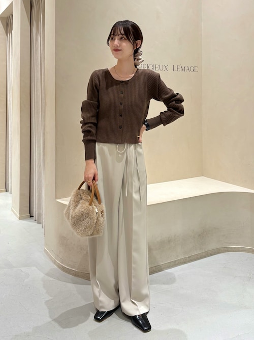 スクエアステッチフラットシューズ（パンプス）｜CAPRICIEUX LE'MAGE