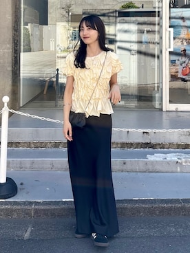 「CAPRICIEUX LE'MAGE（カプリシューレマージュ）のバイアススカート（スカート、ブラック系）」を使った、kon_lemageさん（レディース・158cm）の春コーディネート