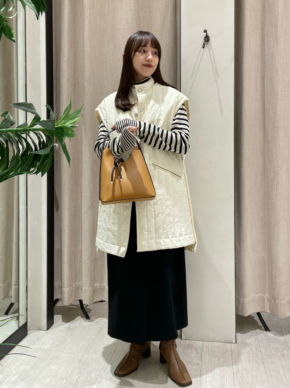 スカート SOLDout カプリシューレマージュ◇後ろVジャンスカ
