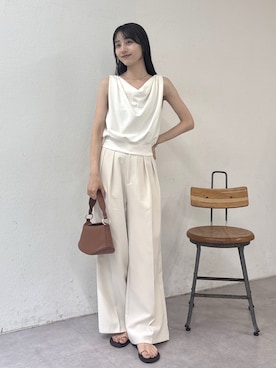 「CAPRICIEUX LE'MAGE（カプリシューレマージュ）の2タックワイドパンツ（その他パンツ、ホワイト系）」を使った、kon_lemageさん（レディース・158cm）の夏コーディネート