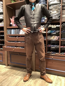 「アイテム（ビジネスシャツ）」を使った、BRICK HOUSE by Tokyo Shirts 和泉ららぽーと店さん（メンズ・168cm）の冬コーディネート