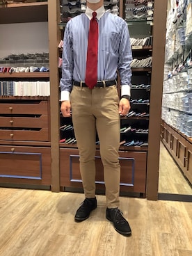 「アイテム（ビジネスシャツ）」を使った、BRICK HOUSE by Tokyo Shirts 和泉ららぽーと店さん（メンズ・171cm）の春コーディネート