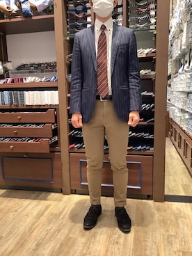 「アイテム（ビジネスシャツ）」を使った、BRICK HOUSE by Tokyo Shirts 和泉ららぽーと店さん（メンズ・171cm）の春コーディネート