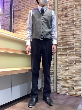 「アイテム（ビジネスシャツ、パープル系）」を使った、BRICK HOUSE by Tokyo Shirts 福津イオンモール店さん（メンズ・177cm）の秋コーディネート
