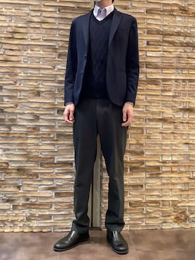 「アイテム（ビジネスシャツ、パープル系）」を使った、BRICK HOUSE by Tokyo Shirts 福津イオンモール店さん（メンズ・177cm）の冬コーディネート