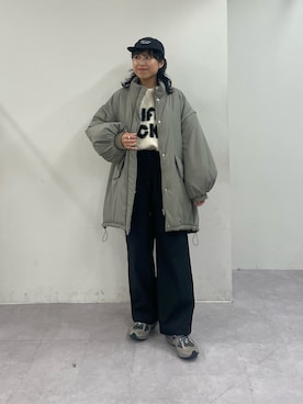 「COLONY 2139（コロニートゥーワンスリーナイン）のアイテム（ダウンジャケット/コート）」を使った、LEIさん（レディース・156cm）の秋コーディネート