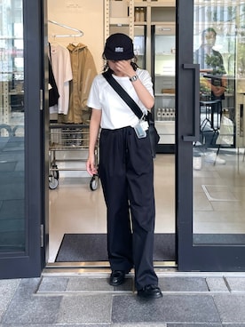 「アイテム（ショルダーバッグ）」を使った、LEIさん（レディース・156cm）の夏コーディネート