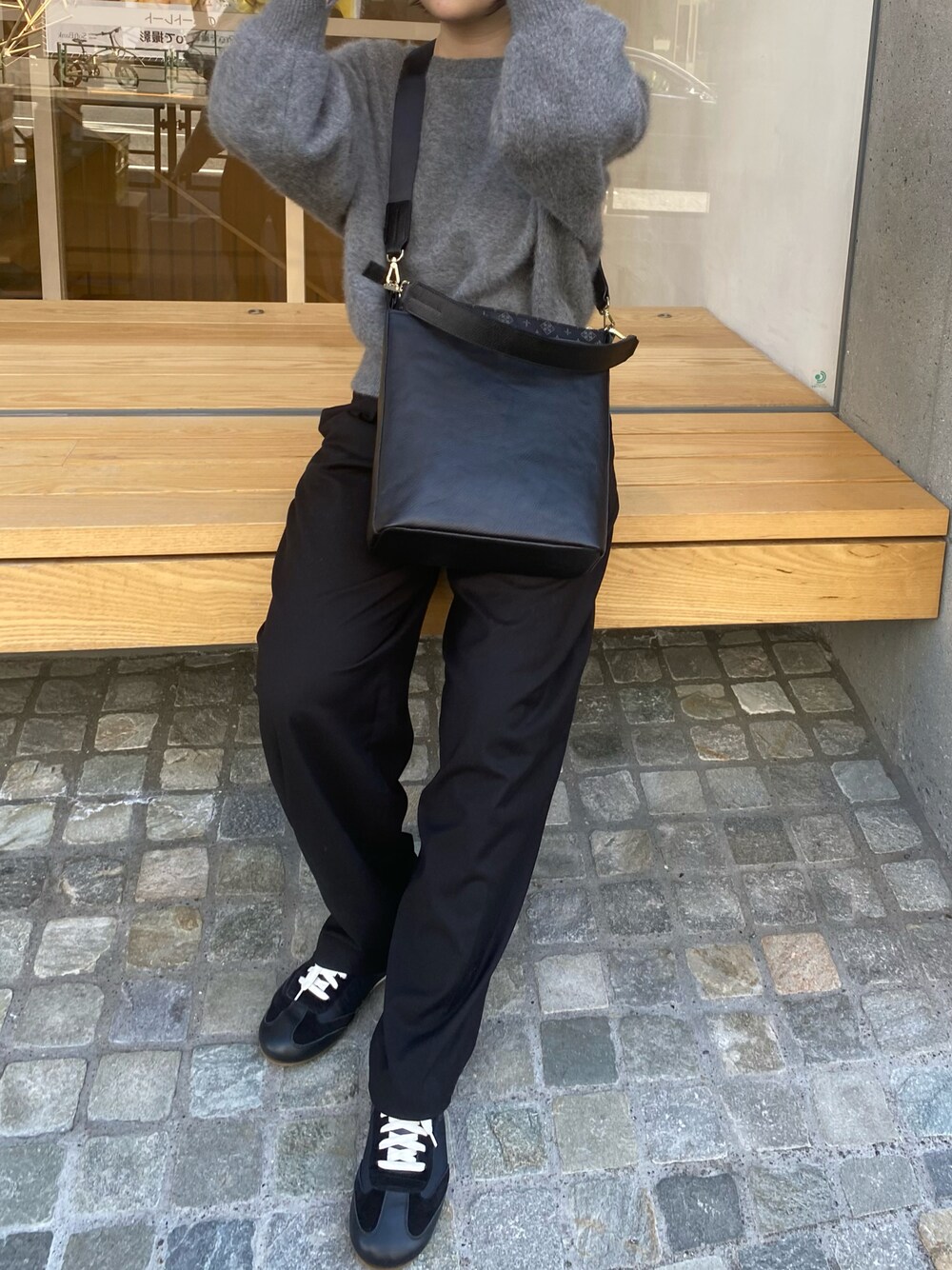 LOEWE（ロエベ）の「バレエランナー (ナイロン&カーフ
