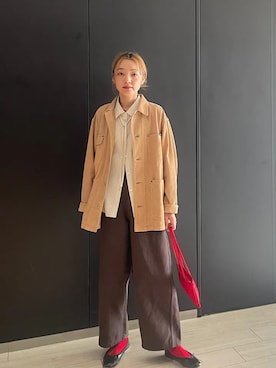 「アイテム（カバーオール）」を使った、阿部さん（レディース・165cm）の秋コーディネート