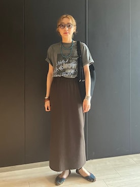 「アイテム（スカート）」を使った、阿部さん（レディース・165cm）の夏コーディネート