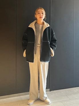 「アイテム（ムートンコート）」を使った、阿部さん（レディース・165cm）の冬コーディネート