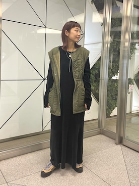 「Kastane（カスタネ）の【サイズ展開あり】ベロアティアードワンピース（ワンピース、ブラック系）」を使った、asai hikariさん（レディース・157cm）の秋コーディネート