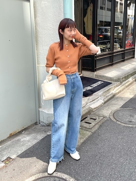 「Kastane（カスタネ）の【2022AWアイテム】アームウォーマー付リブニットカーディガン（ニット/セーター、オレンジ系）」を使った、asai hikariさん（レディース・157cm）の夏コーディネート