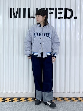 「アイテム（スタジャン）」を使った、oritoさん（レディース・155cm）の秋コーディネート