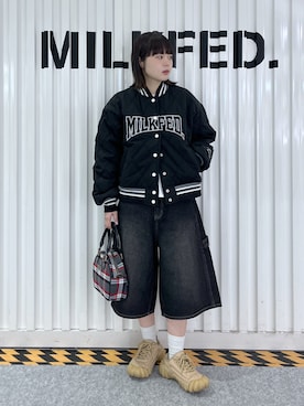 「アイテム（スタジャン）」を使った、oritoさん（レディース・155cm）の秋コーディネート